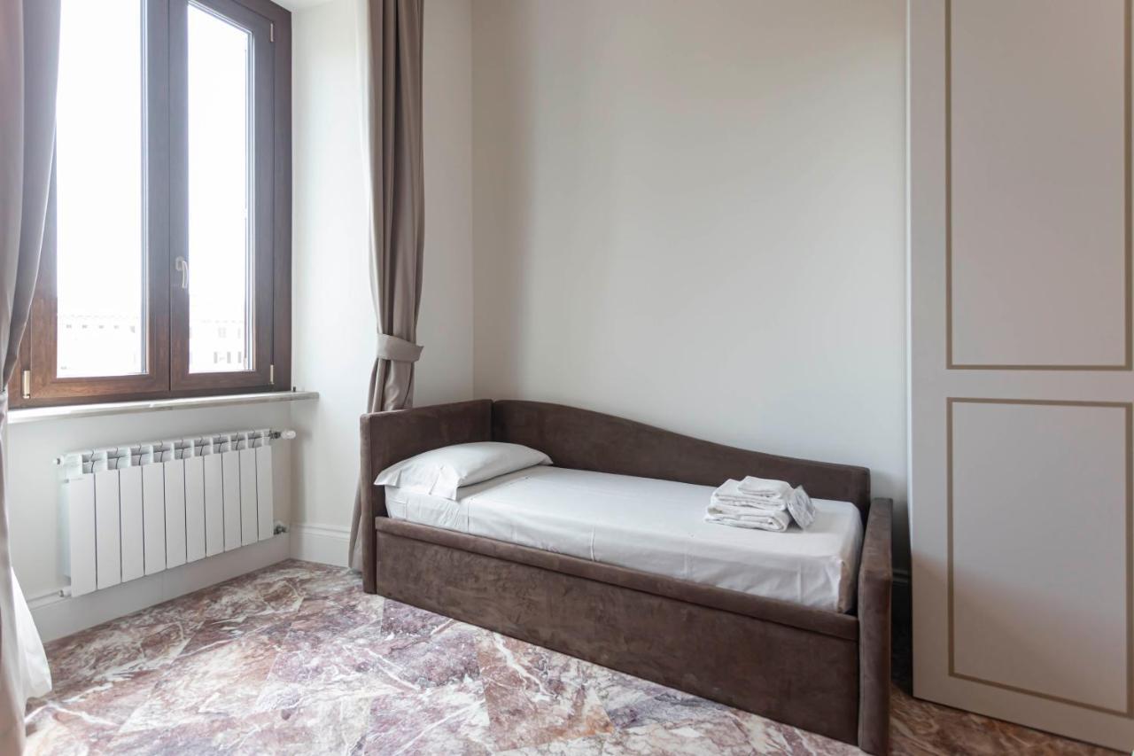 Flat 285 La Rome